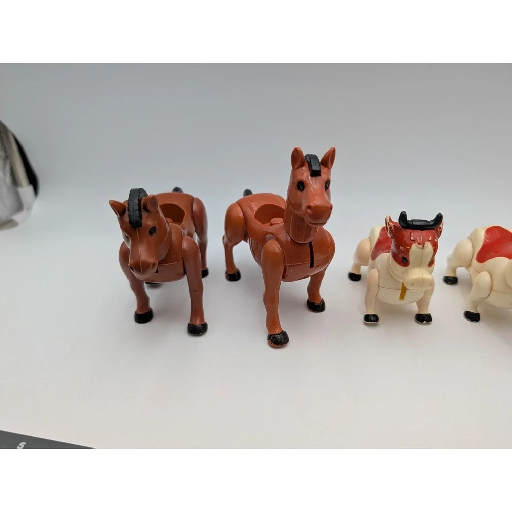 Playmates Toy Farm Animals Horse‎ Cow Lot Hong Kong